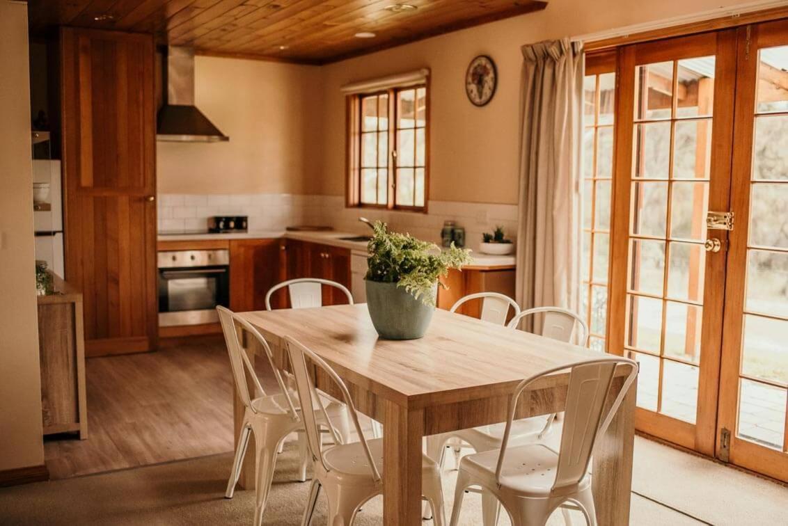 Otago Cottage Хоубарт Екстериор снимка
